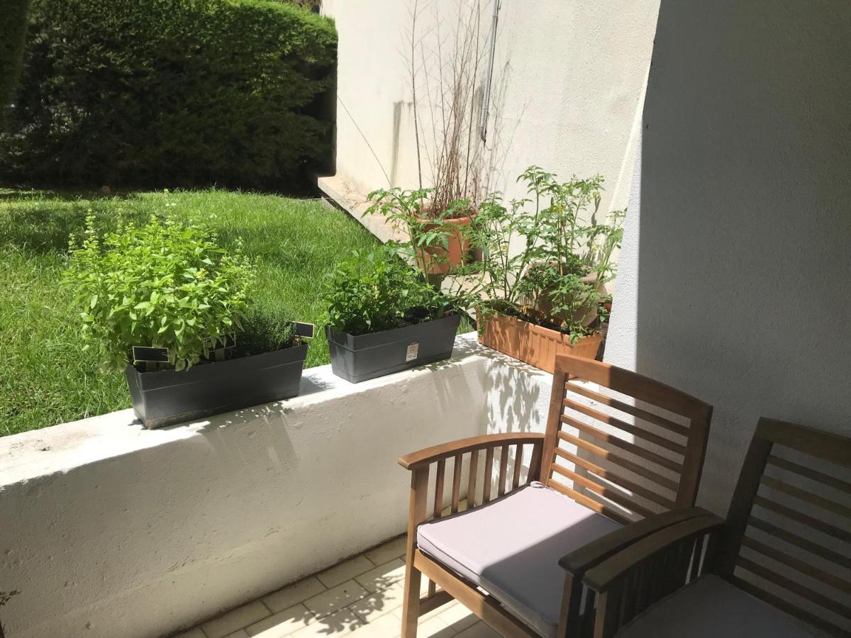 Superbe Studio Terrasse Centre Ville Et Plages A Pieds Cannes Luaran gambar