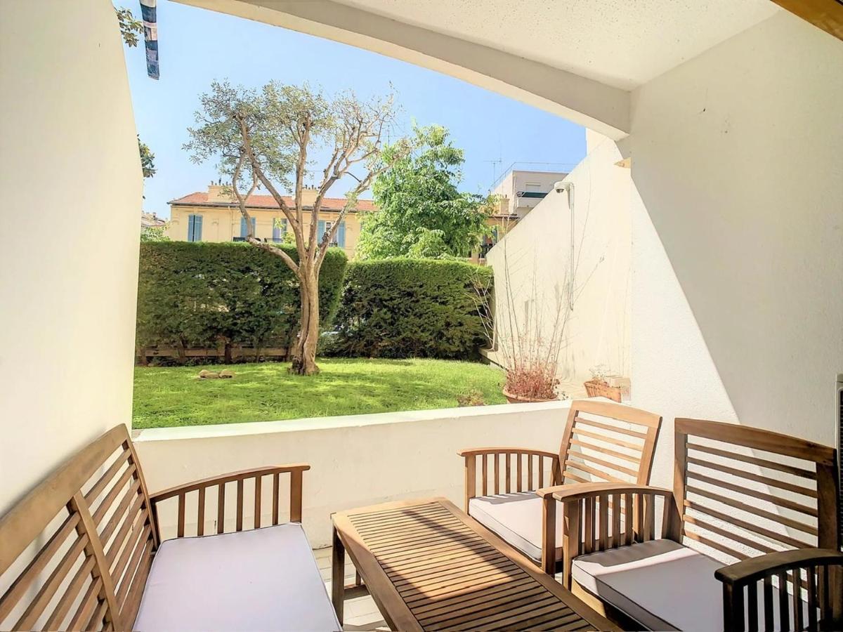 Superbe Studio Terrasse Centre Ville Et Plages A Pieds Cannes Luaran gambar